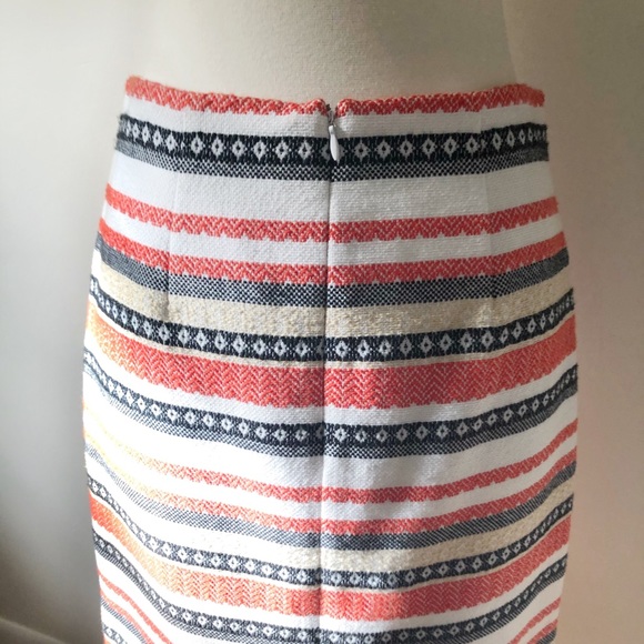 Loft Skirt - Picture 5 of 8